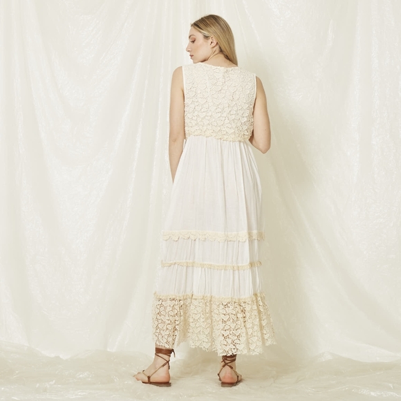 White Lace Cutout Embroidered Sleeveless Maxi Dress w/ Tassels made in Italy - Picture 5 of 14